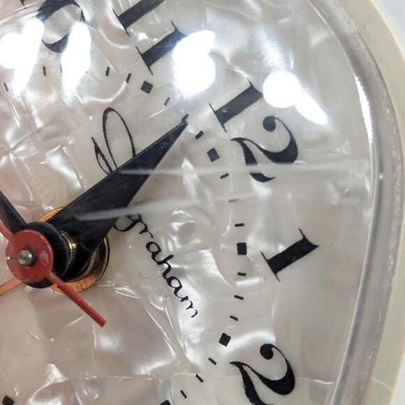 Vintage 1950s Triangular Ingraham electric analogue alarm clock (wired) White - Picture 5 of 12